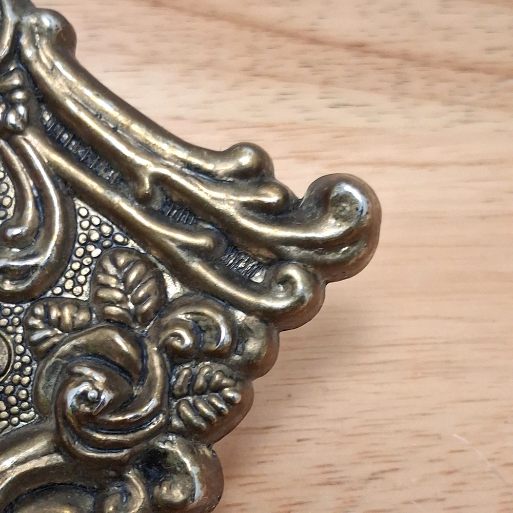 1967 American Tack & Hardware 60T Ornate Floral Metal Plate Cover Single Switch - Picture 7 of 9